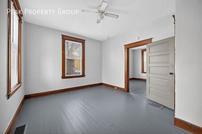 Building Photo - 2339 Rohs St