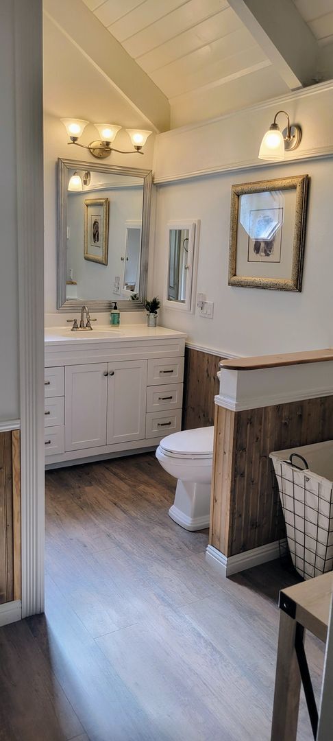 Building Photo - 3 bedroom, 2 bathroom in Twin Peaks