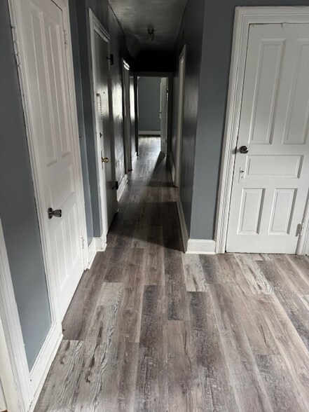 Building Photo - 2511 John F. Kennedy Blvd