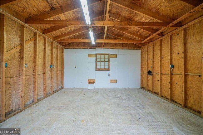 Building Photo - 2168 Cannon Hill Rd SW