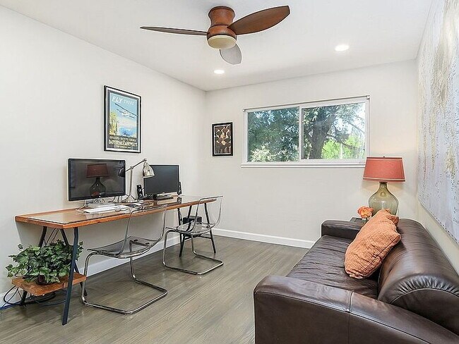 Building Photo - "Charming 4-Bedroom Retreat with 3 Full Baths in Pleasanton – 2,398 Sq Ft of Comfortable Living!"