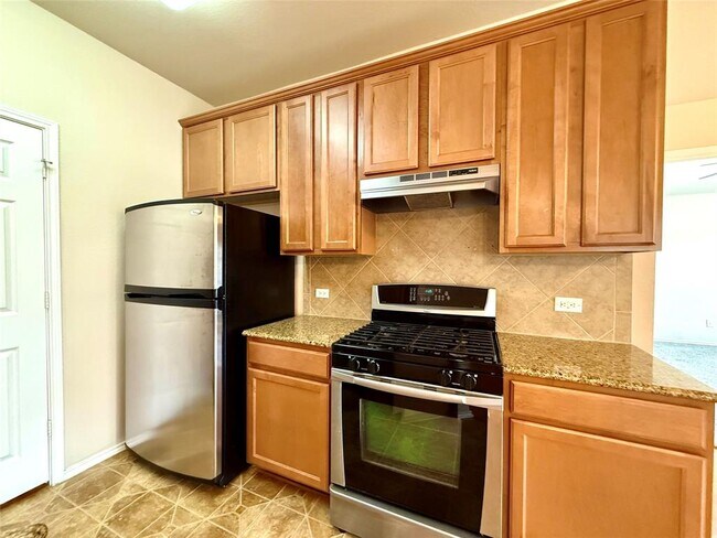 Building Photo - 1310 W Parmer Ln