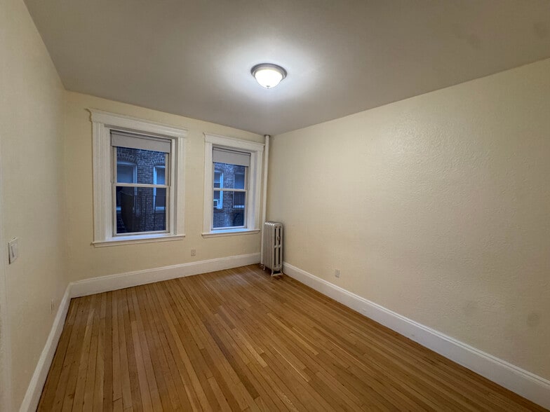 Building Photo - 1127 Commonwealth Ave