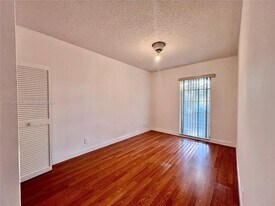 Building Photo - 2801 N 34th Ave