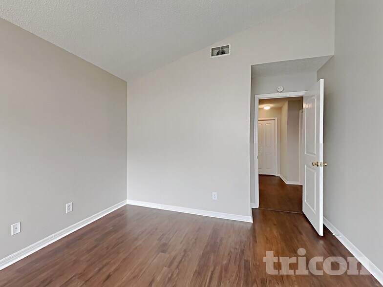 Building Photo - 4514 Cabbage Palm Dr
