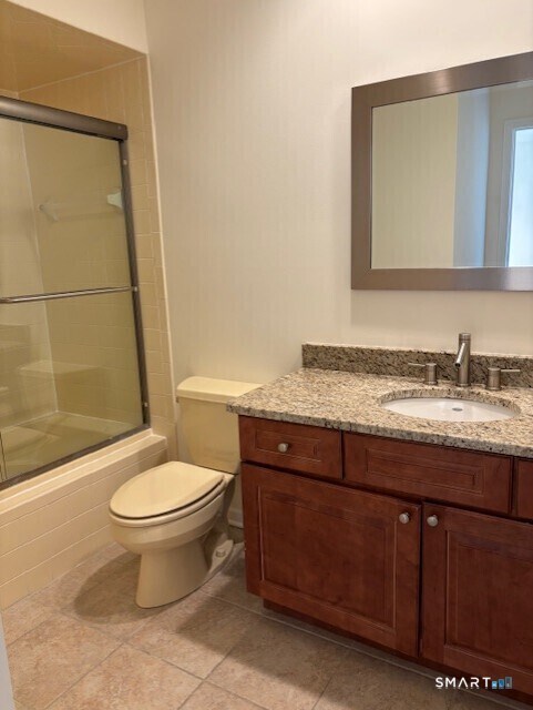 Building Photo - 12 Boulevard Dr