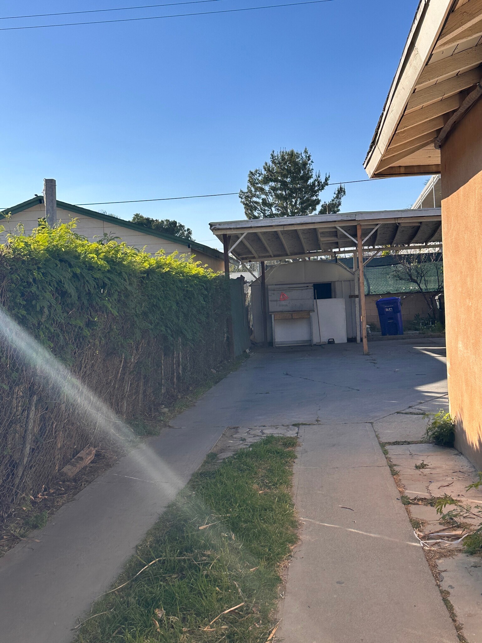 Building Photo - 3687 Pioneer Dr