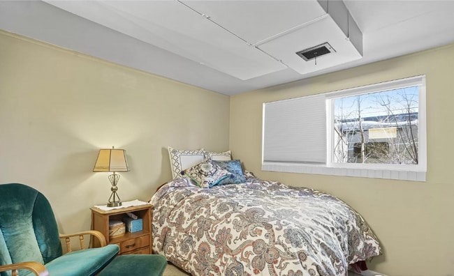 Building Photo - AMAZING 5 Bed 2 Bath Single Family Home in South Boulder!