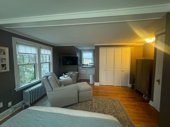 Building Photo - Charming Cape Cod Home with Updated Kitche...