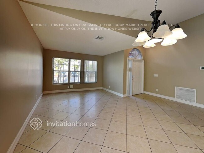 Building Photo - 18216 SW 4th St