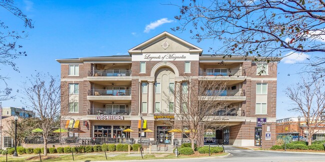 Primary Photo - Modern Downtown Auburn Condo – Walk to Too...