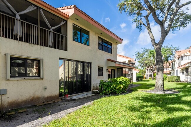 Building Photo - 3351 Emerald Oaks Dr