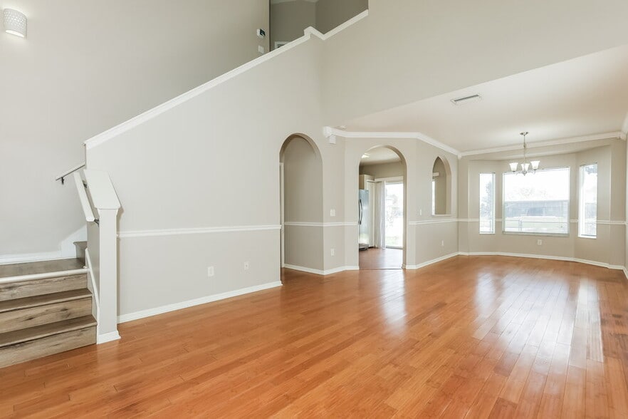 Building Photo - 10615 Navigation Dr