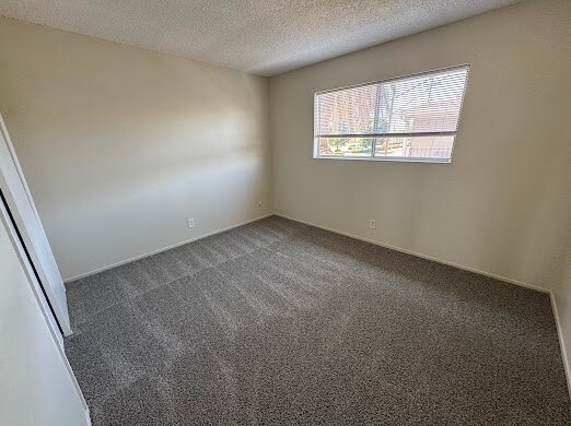 Building Photo - 3609 Fairview Dr