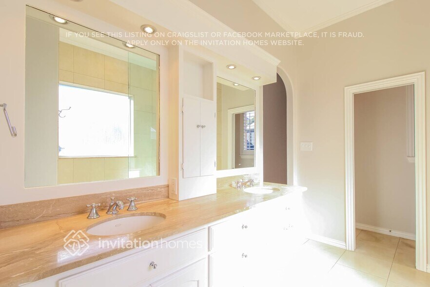 Building Photo - 6020 Madera Ct