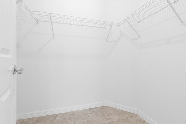 Building Photo - 22 Pony Ln