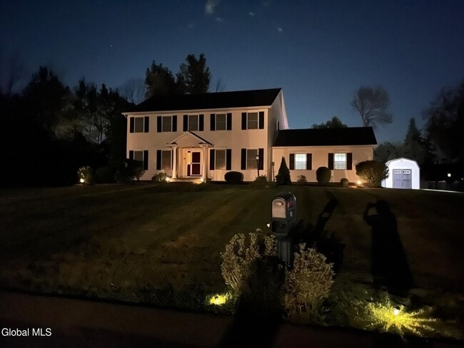 Building Photo - 14 Mallard Dr