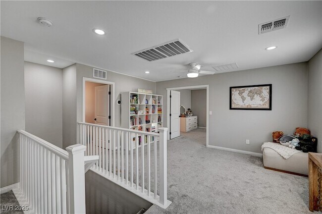 Building Photo - 4160 Elegant Chateau St