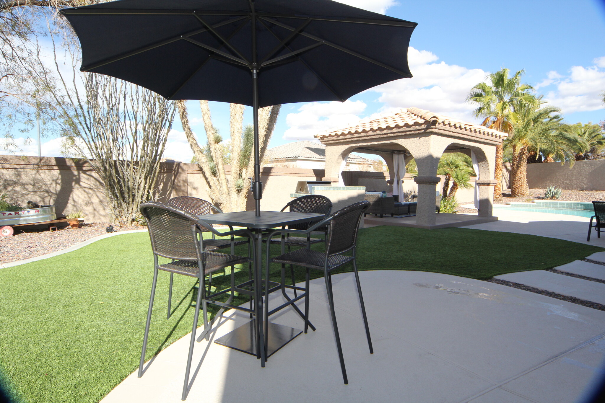 Umbrella, Outdoor Seating - 7444 Forestdale Ct