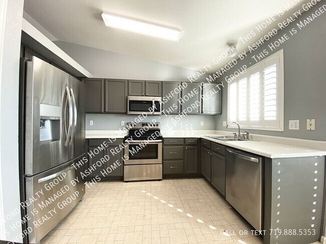Building Photo - 5719 Ansel Dr