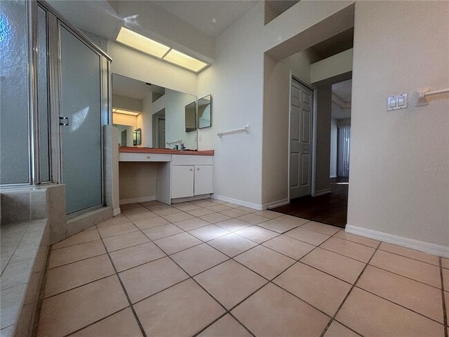 Building Photo - 3921 Talah Dr