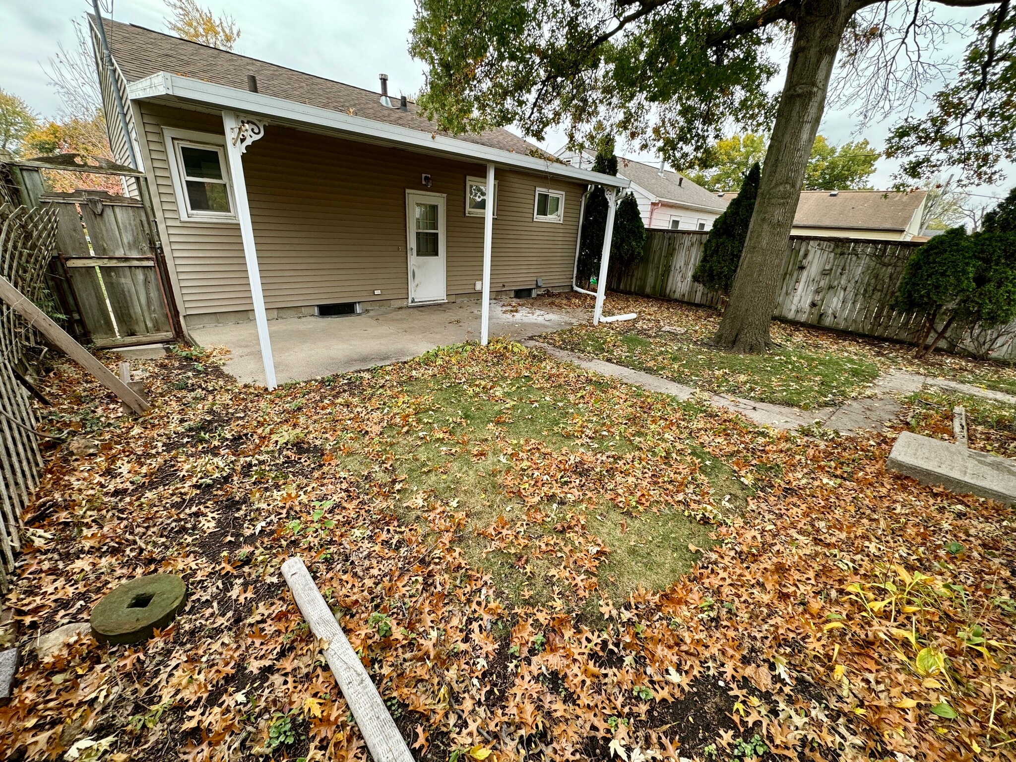 Building Photo - 638 Englewood Ave