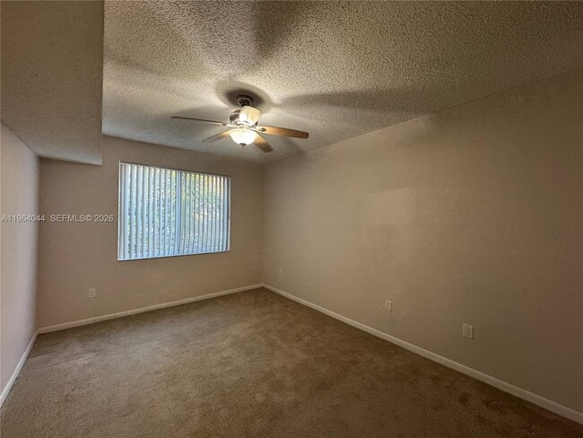 Building Photo - 6936 SW 39th St