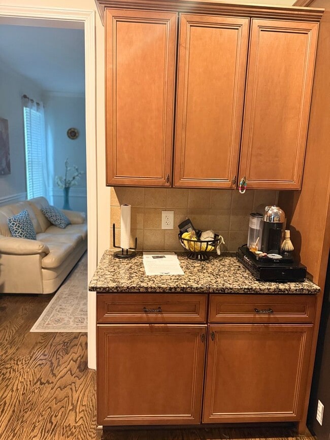 Building Photo - Gorgeous Home for Rent in Sought-after Suw...
