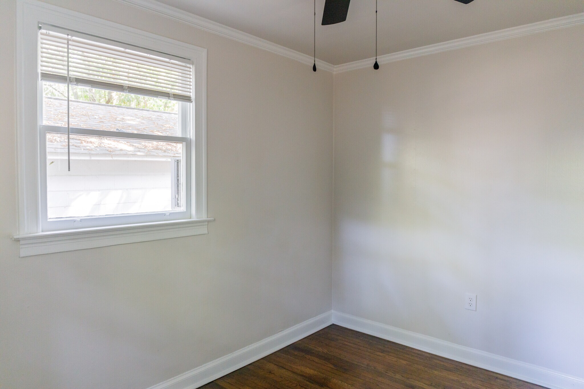 Building Photo - 1558 Orange Grove Rd