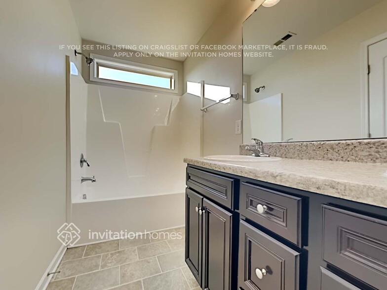 Building Photo - 429 McCarthy Dr