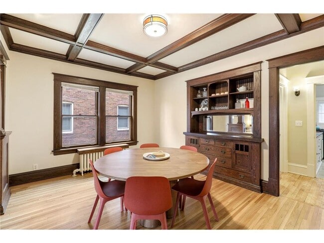 Building Photo - 971 Goodrich Ave