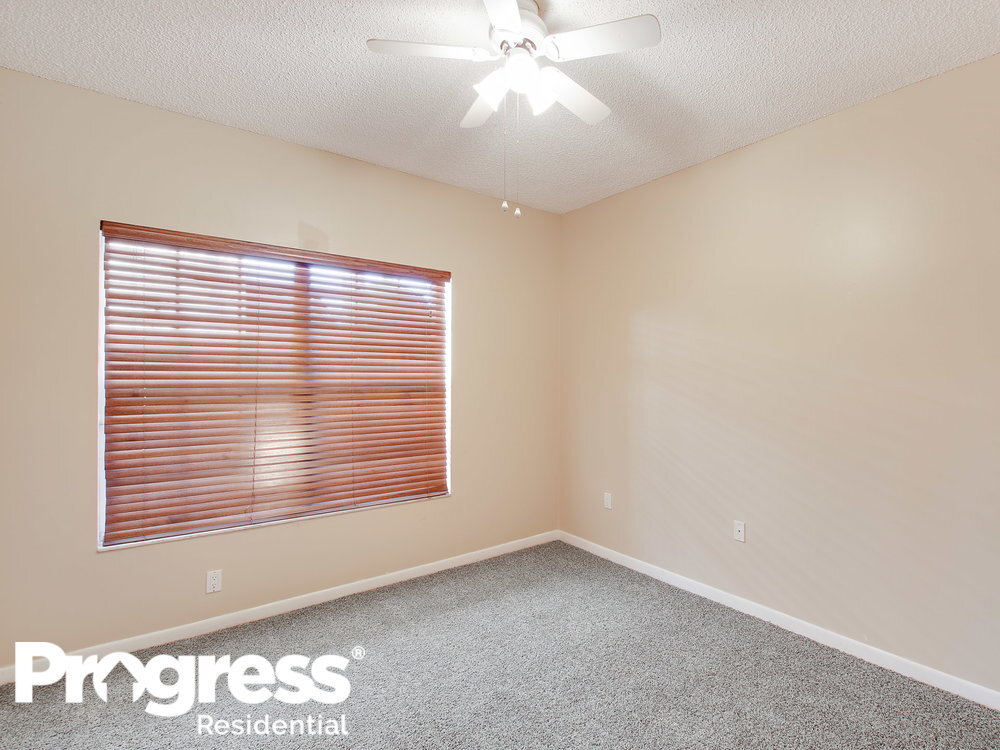 Building Photo - 9216 SW 213th Ln