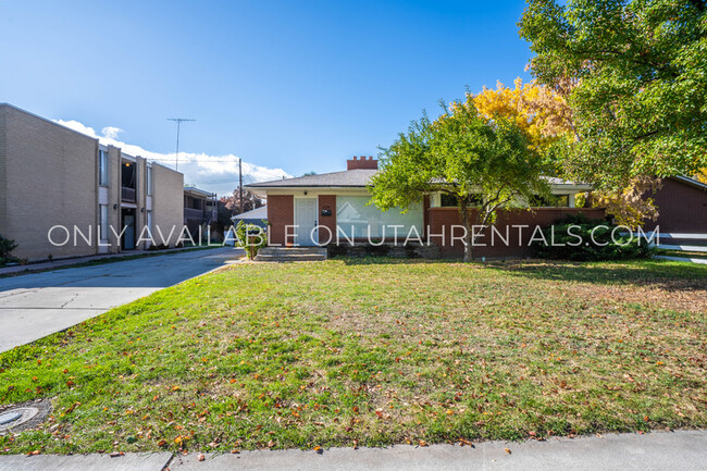 Building Photo - 639 600 W