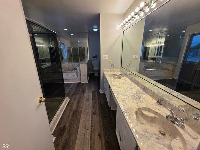 Building Photo - 3803 Biscayne Rd