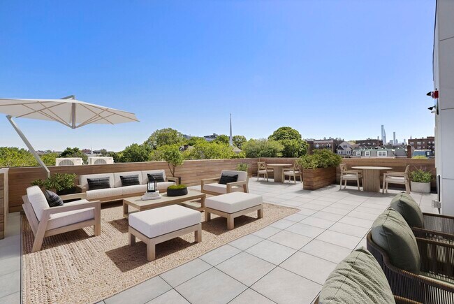 Building Photo - 4525 Bergenwood Ave