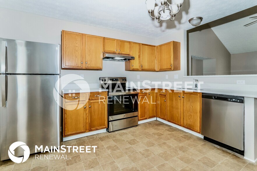 Building Photo - 6226 Maravian Dr