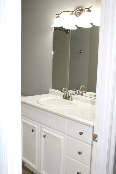 Building Photo - 1206 Stephen Ln