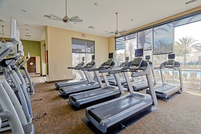 Building Photo - 13021 Central Ave