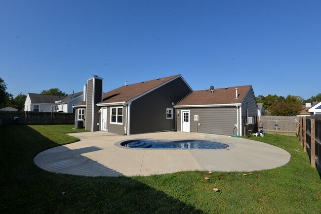 Building Photo - VB Ranch with an Inground-Pool