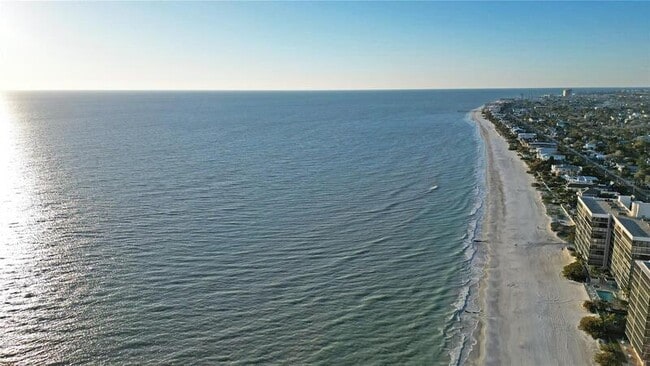 Building Photo - 15473 Gulf Blvd
