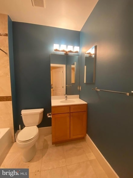 Building Photo - 1654 Euclid St NW