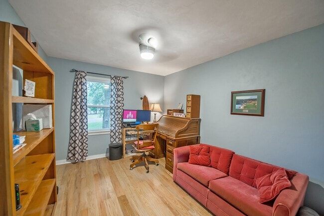 Building Photo - 3086 Waterford Dr