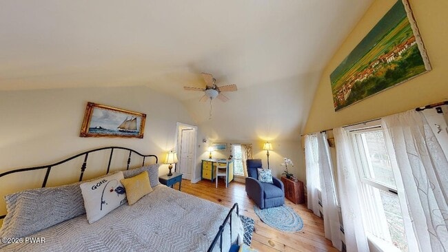 Building Photo - 144 Sawkill Ave