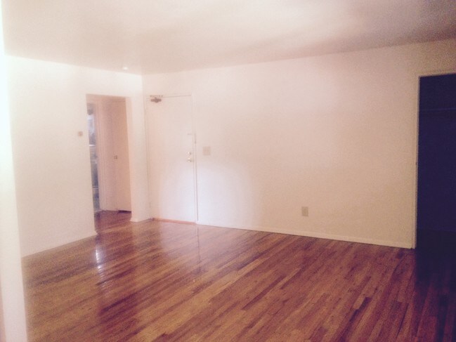 Building Photo - 54 North Franklin