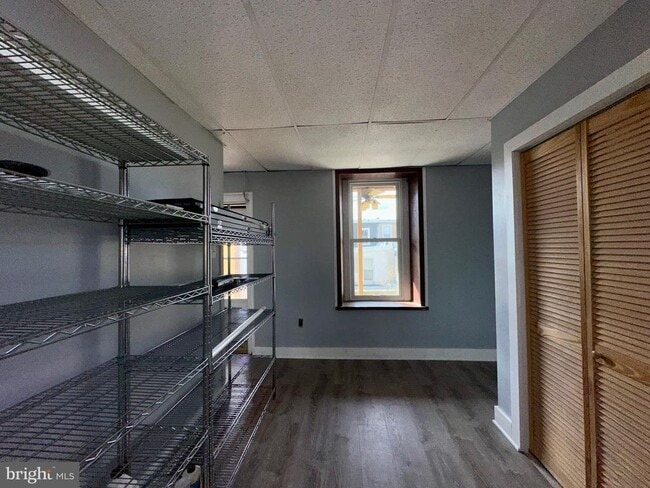 Building Photo - 3922 Manor St