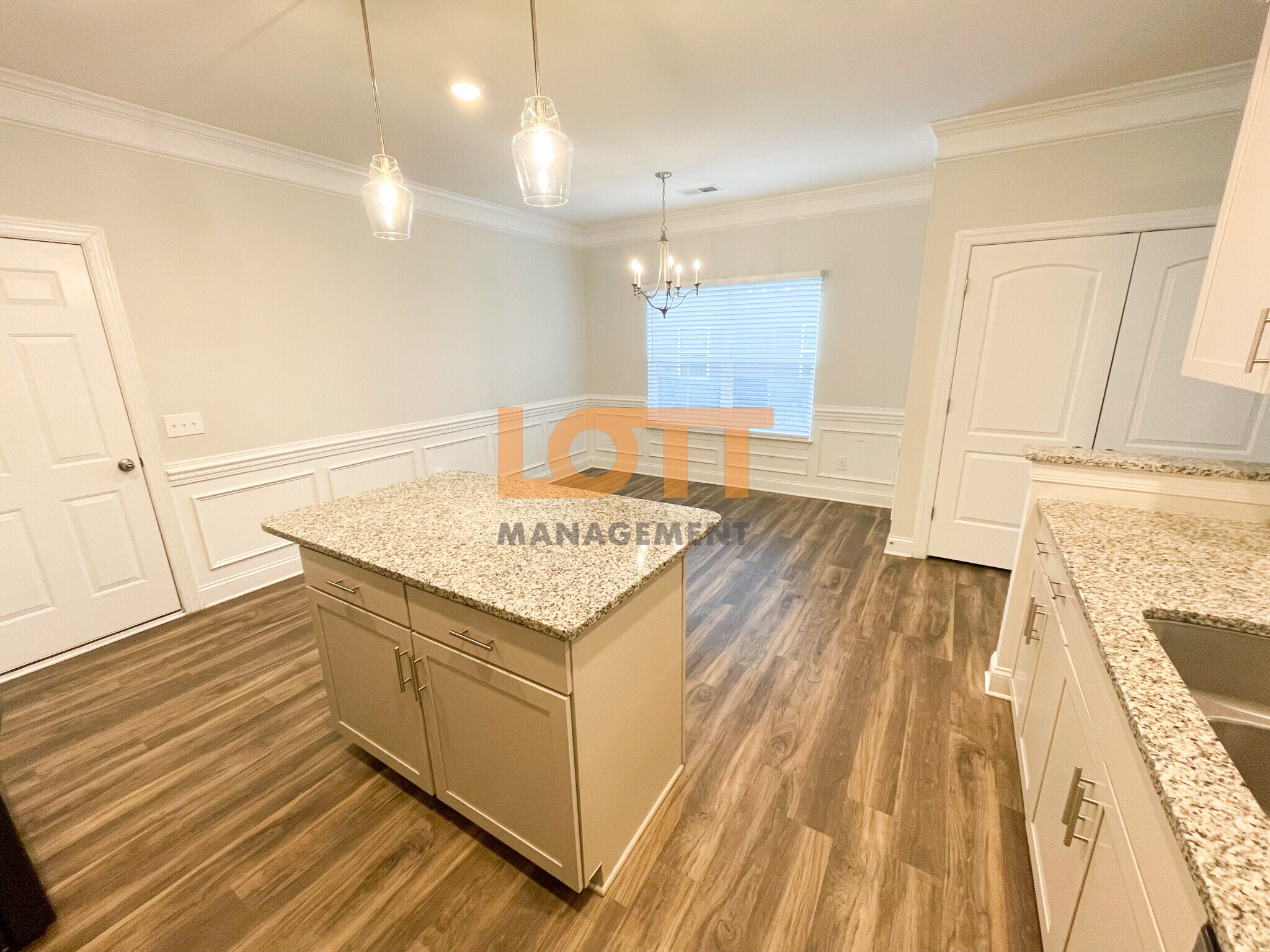 Building Photo - 344 Arnold Mill Rd