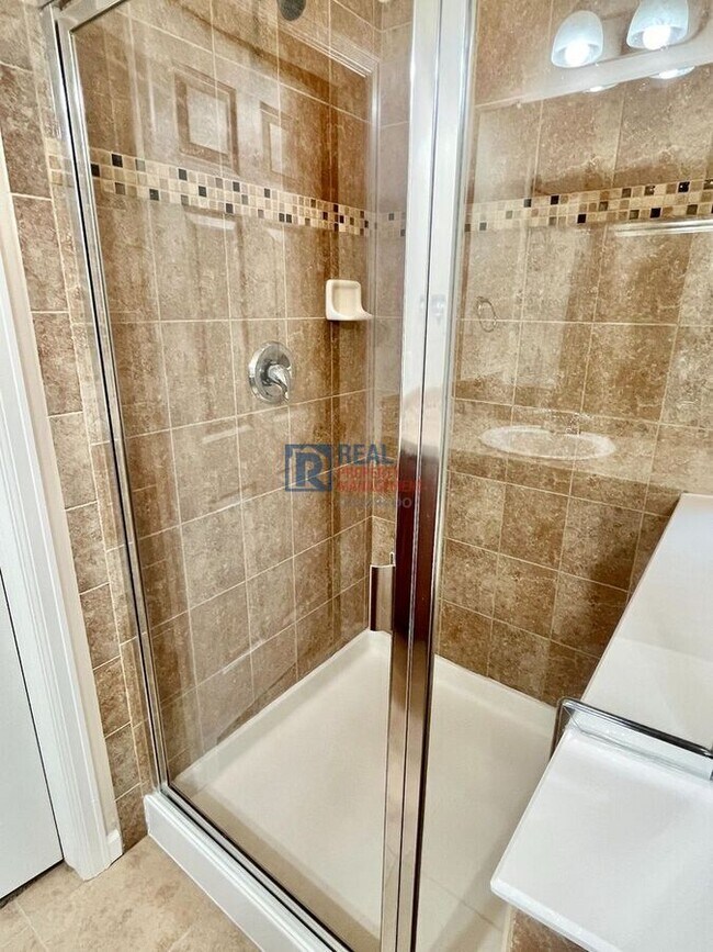 Building Photo - 11287 W Tanforan Cir