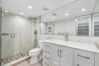 Building Photo - 10401 SW 108th Ave