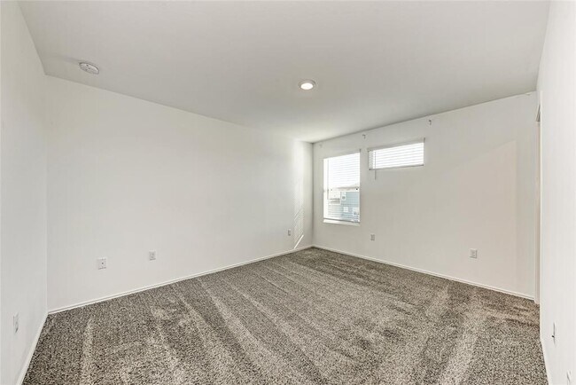 Building Photo - 12112 Scarlet Sleeve Wy