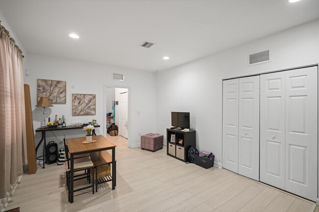Building Photo - 11711 SW 234th St